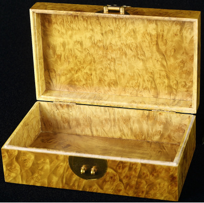满留疤 黄金樟素面独板珠宝盒 榫卯结构 做工好
