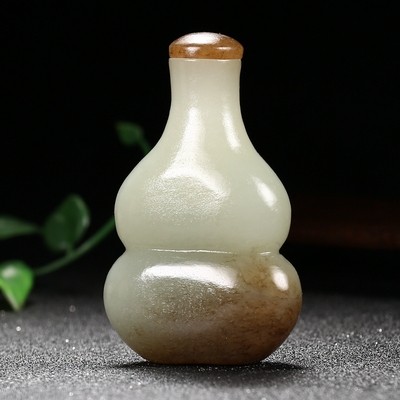 【鼻烟壶】和田玉平安92.56克