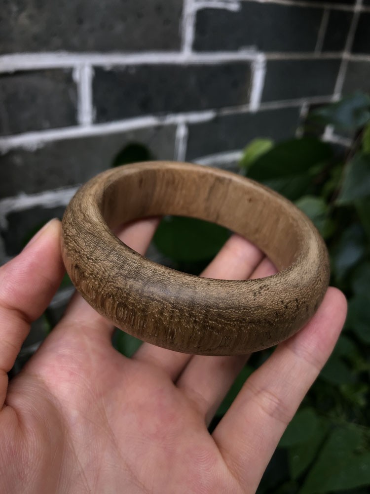 『古典中国风』 马泥涝花斑老料沉香手镯