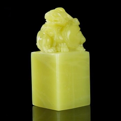 寿山精品艾叶绿神龙吐珠大印章300g