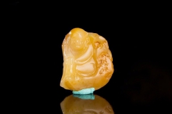 寿山上品金裹银白田黄冻石弥勒雕件43.9g