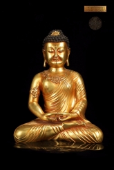 明 精铸铜胎鎏金阿弥陀佛坐像 【规格】高38cm 宽29cm 重